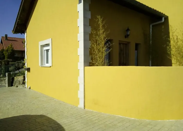 En Busca Del Viento Del Norte Feriehus Santillana del Mar